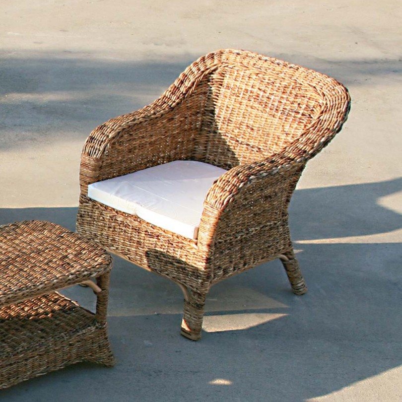 https://www.casaflorida.it/12819/salottino-etnico-da-esterni-in-banano-intrecciato-art-1820-5-resort-clito-sofa-la-seggiola.jpg